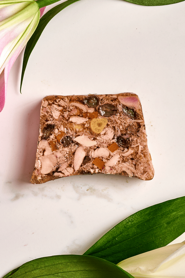 Terrine de Ave e Uvas-Passas